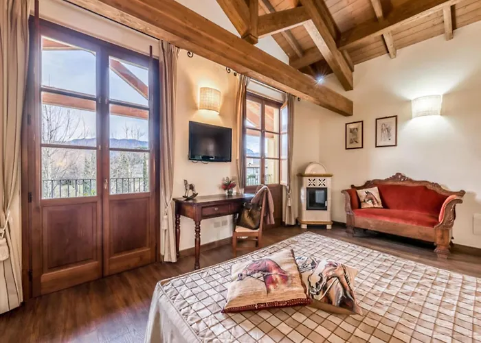 Apartement In Der Residence Antico Casale Appartamento Sarzana